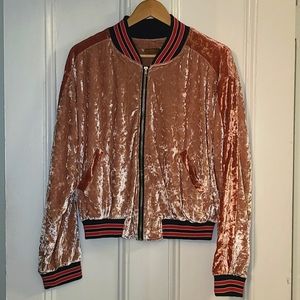 NWOT - POL Crushed Velvet Bomber Jacket - Size Large